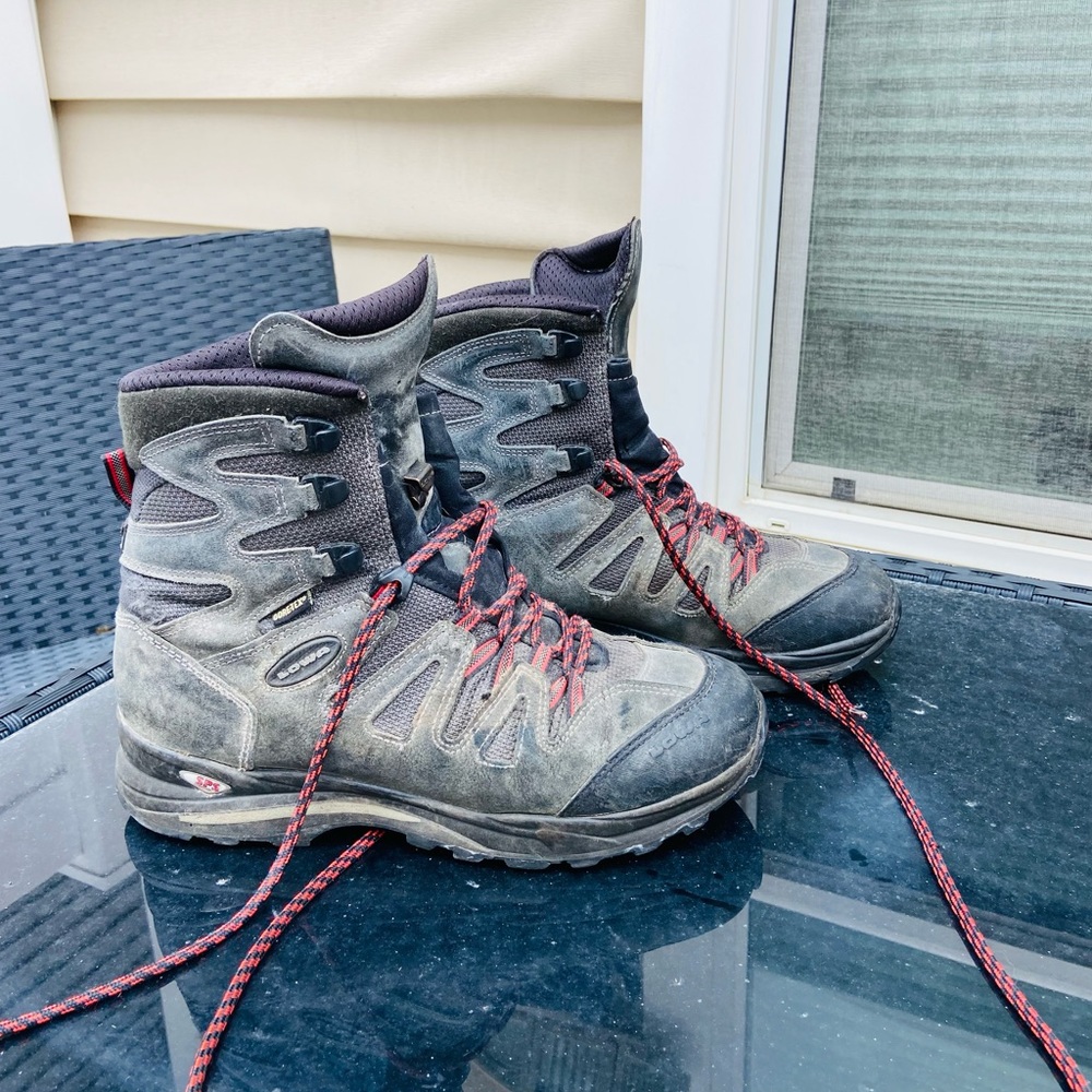 Men’s Lowa Gore-Tex Hiking Boots